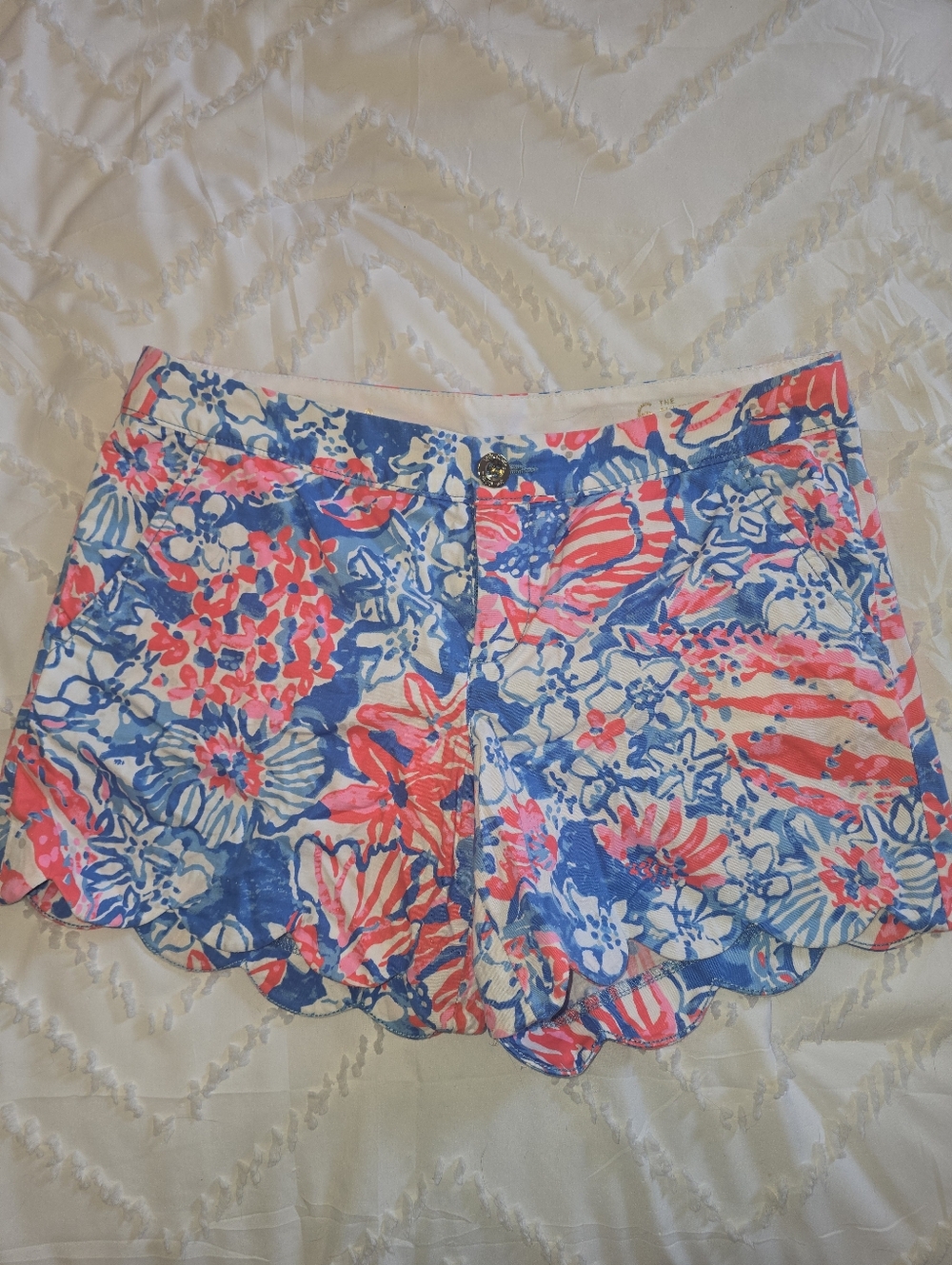EUC Lilly Pulitzer Pop Pop Buttercup Shorts